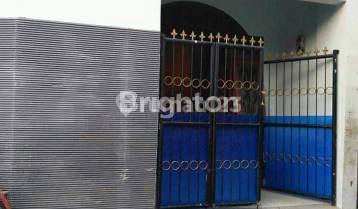 Rumah dijual di 5 kamar tidur di Surabaya Utara 1