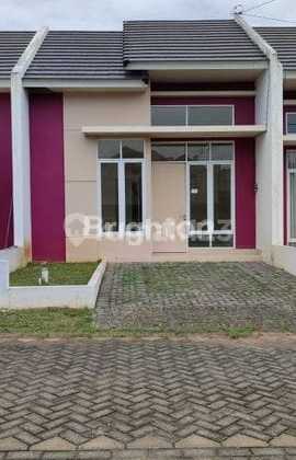 Ready-to-Occupy House in Sawojajar Malang