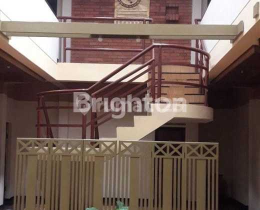 Hotel 20 Rooms In The Center Of Malang City 2