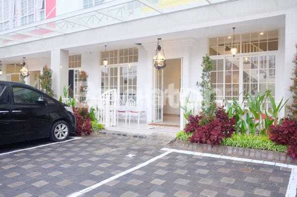 22 Room Hotel in Blimbing, Malang City Hotel in Blimbing 330.0 m² with SHM 22 Room Hotel in Blimbing, Malang City Hotel in Blimbing 330.0 m² with SHM