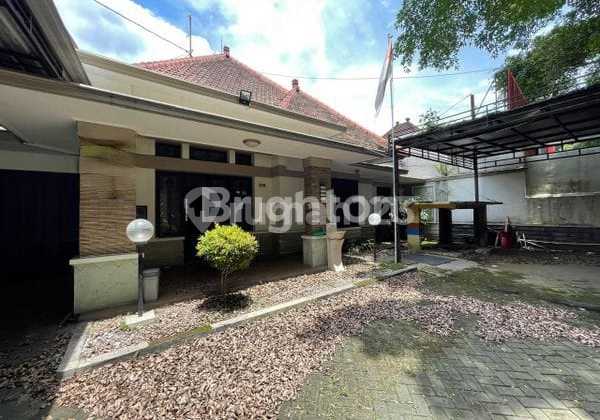 Rumah Jadul Kuno Estetik Cocok untuk Resto Kafe di Dekat Jalan Ijen Malang