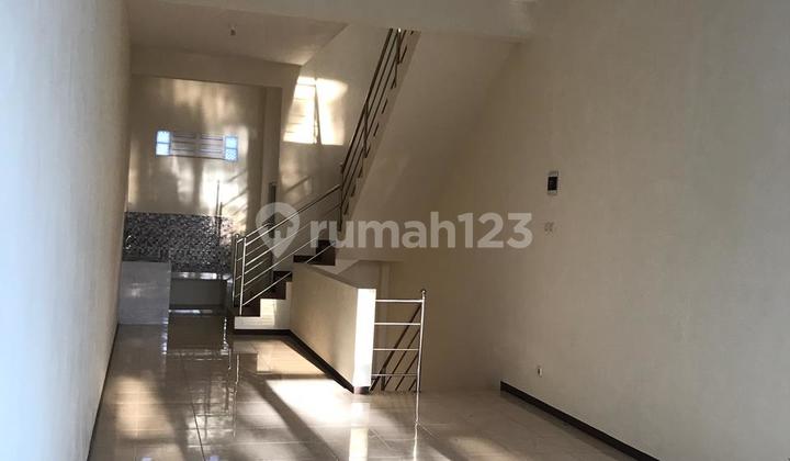 New 3-Story Shop House in Bunga-bunga near Ub Suhat Malang Shop House 2