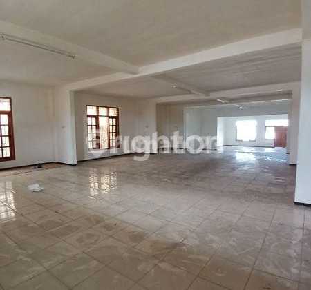 Ruko Lebar 7.5 Dekat Alun Alun dan Pasar Besar Jagalan Malang