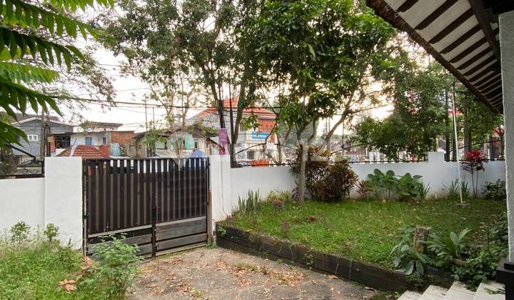 Hook House Near Jalan Ijen Hook House Near Jalan Ijen