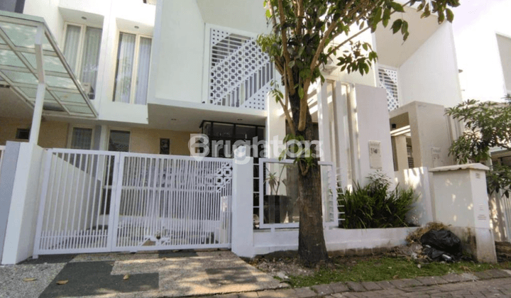 RUMAH MODERN MINIMALIS 2 LANTAI di PERMATA JINGGA 1