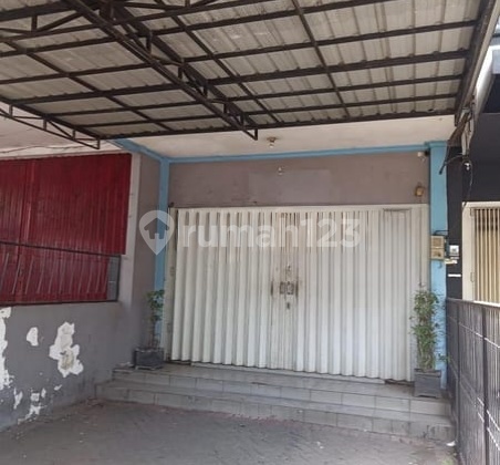 2-Story Shophouse on Jl. Soekarno Hatta