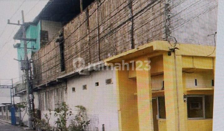 Warehouse In West Janti