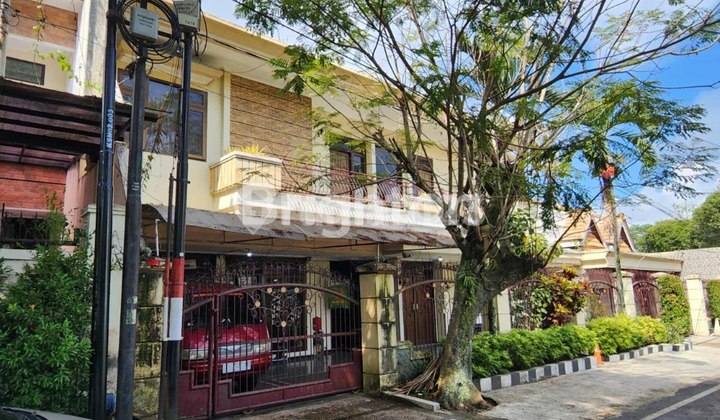 2-Story Luxury House on Seram Street, Malang Islands 2