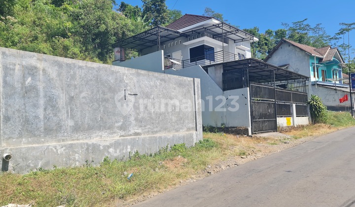 Rumah Mewah 2 Lantai Siap Huni daerah Sumowono (BRY) 2