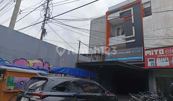 Ruko 2 Lantai Lokasi Strategis Dekat Jalan Raya (OKS)