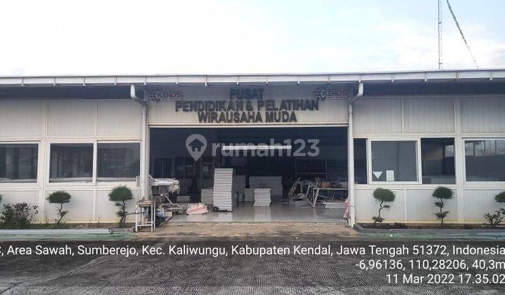 Pabrik Di depan Kawasan Industri Kendal  include mesin 2