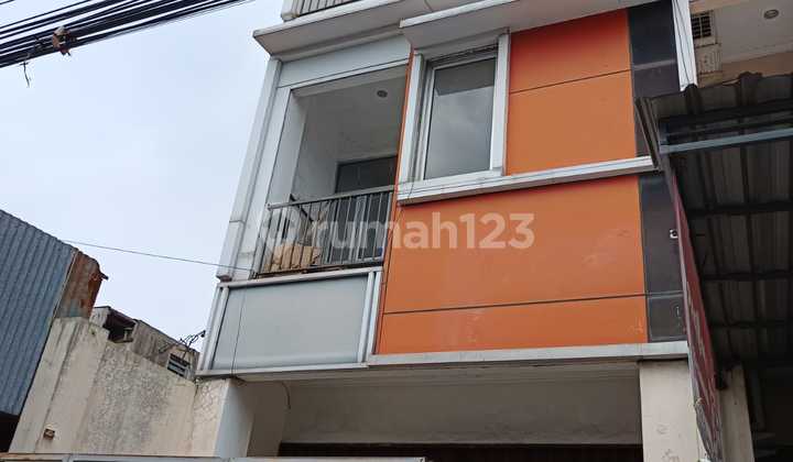 Ruko daerah Yogyakarta Lokasi Strategis (OKS)