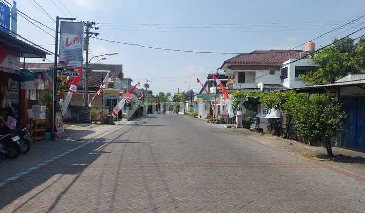 Rumah Bagus 2,5 Lantai di Pedurungan Kota Semarang (BPAR) 2