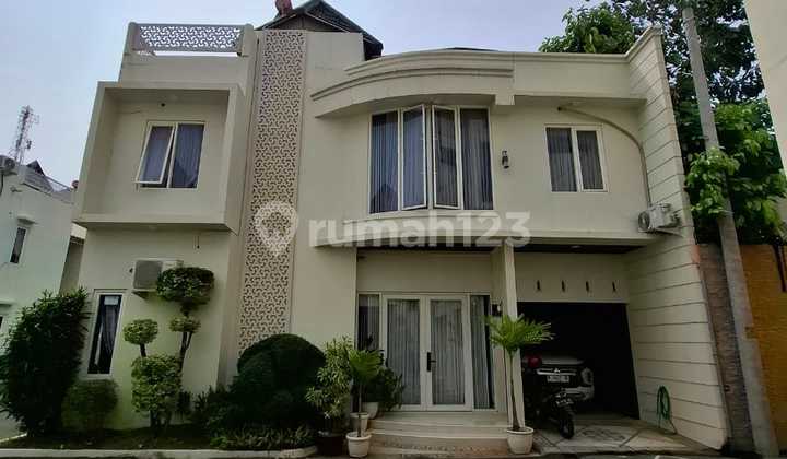 2-Storey Luxury House in Jepara Area 1