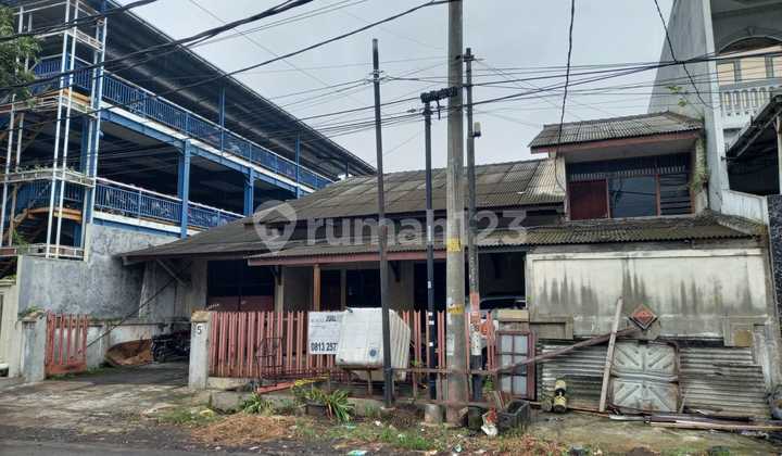 Rumah dan Gudang di Simongan dekat pabrik phapros 1