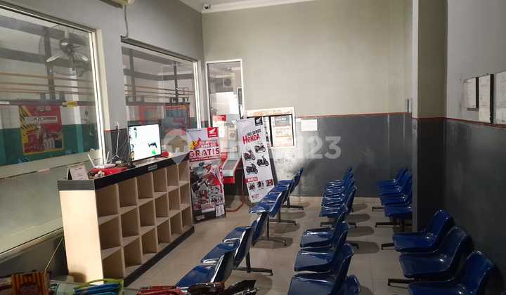 2-Story Shop House for Sale in Tentara Pelajar Area 2