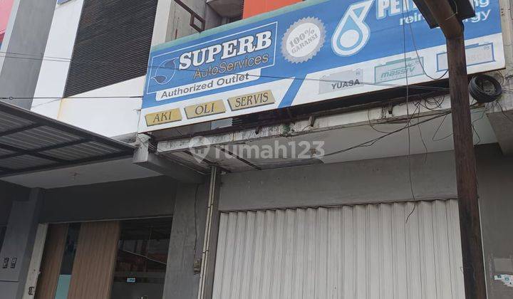 Ruko 2 Lantai Lokasi Pinggir Jalan Raya Daerah Yogyakarta 1
