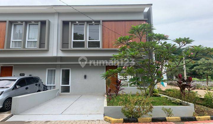 Rumah 2 Lantai Lingkungan Asri Akses Jaksel Tangsel  1