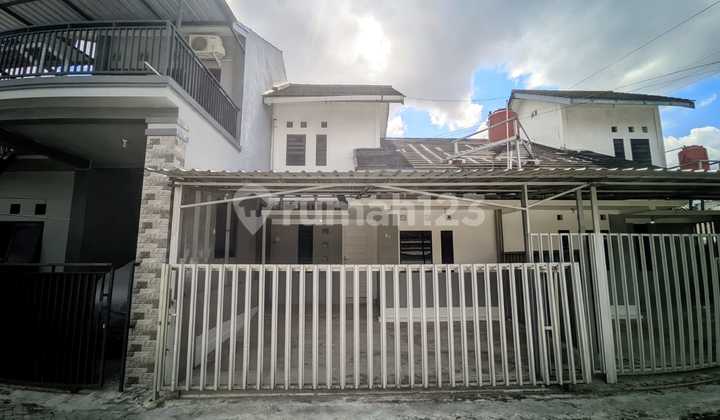 For Rent House In Kabupaten Road Area