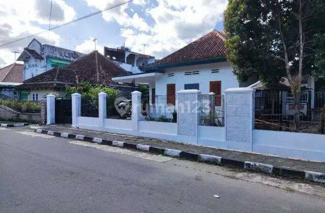 Jual Rumah Klasik Di Baciro Gondokusuman 2