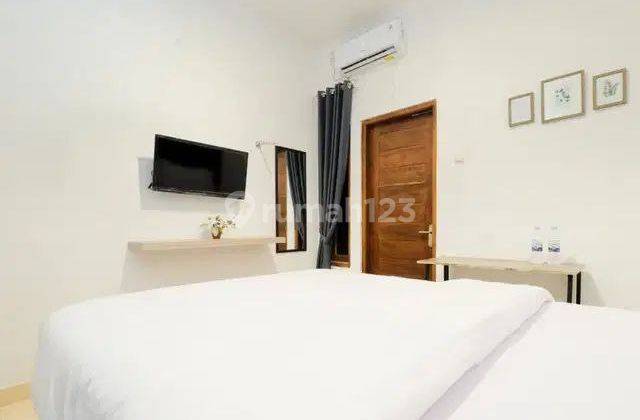 Kost Full Furnish di Depok, Sleman SHM Dengan Privat Pool 2