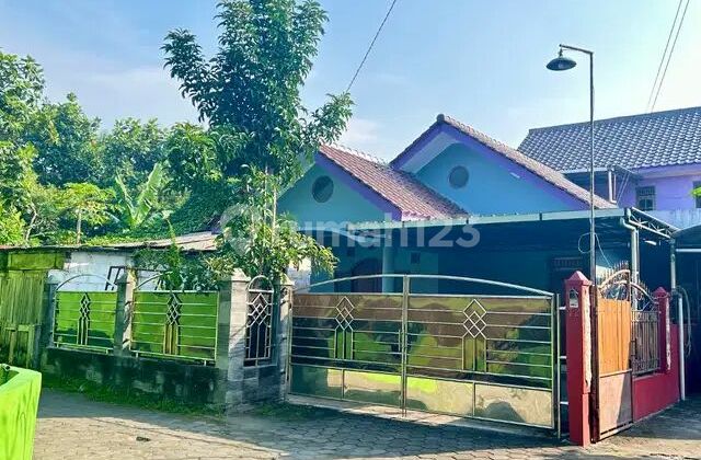 Disewakan Rumah Di Banyuraden 1