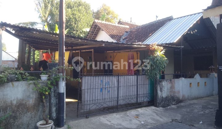 House For Sale In Condong Catur Near UPN, UGM, And AMIKOM 2