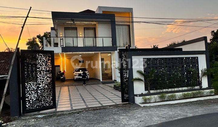 Luxury House For Sale In Mlati Sleman