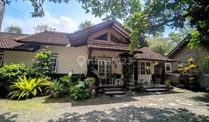 Rumah Besar Lokasi Belakang Pppg Kesenian Cocok Untuk Kost 2