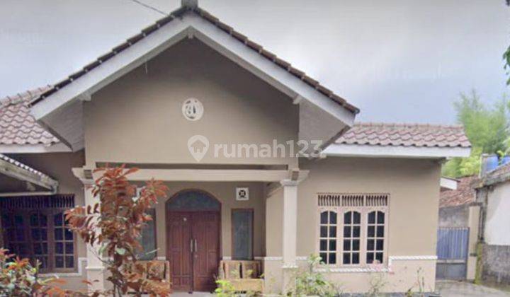 Di Jual Rumah Minimalis Halaman Luas Di Seyegan 1