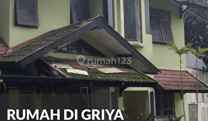 Rumah Di Perumahan Griya Perwita Wisata Sleman. 2