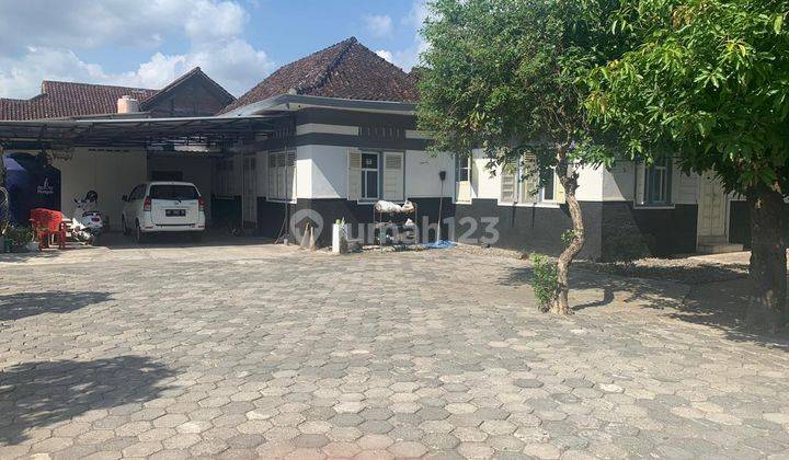 Kan Rumah Tinggal Dengan Nuansa Heritage Lokasi Sewon Bantul 1