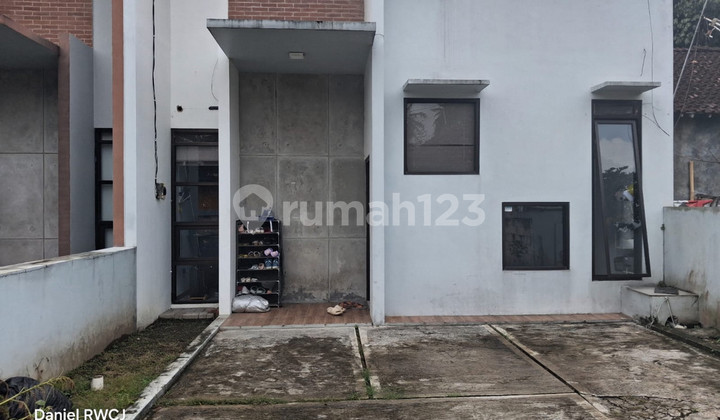 Dijual/Disewakan Rumah Nyaman & Strategis Dalam Perum, Dekat dengan Pemda Sleman, Tridadi, Sleman Dijual/Disewakan Rumah Nyaman & Strategis Dalam Perum, Dekat dengan Pemda Sleman, Tridadi, Sleman
