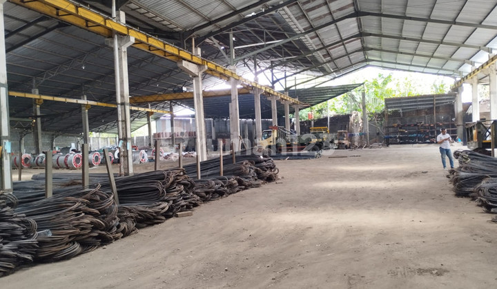 Warehouse 3704 Square Meters Strategically Located on West Ring Road