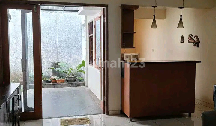 Di Jual Rumah 2 Lantai Siap Huni Di Komplek Kalimalang Jaktim Di Jual Rumah 2 Lantai Siap Huni Di Komplek Kalimalang Jaktim