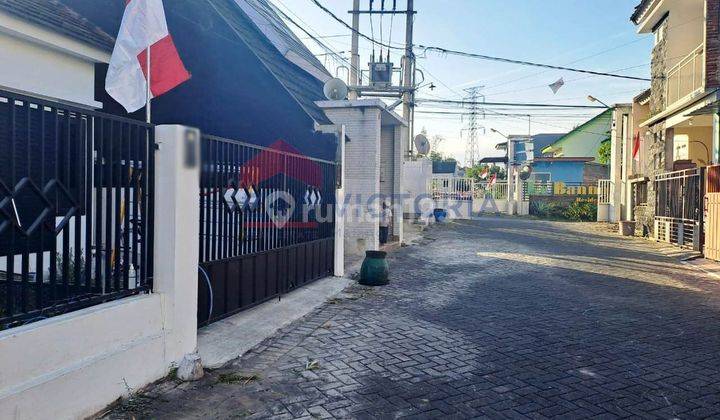 Rumah Minimalis dalam Perumahan Lee Banna Ressidence, Dau 2