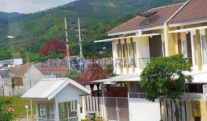 Rumah 2 lantai dekat pintu Tol, Lawang 1