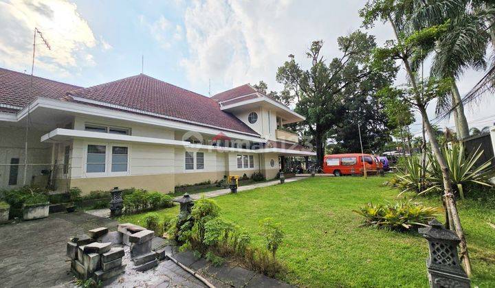 Rumah Elit kawasan Ijen Boulevard, Klojen 2