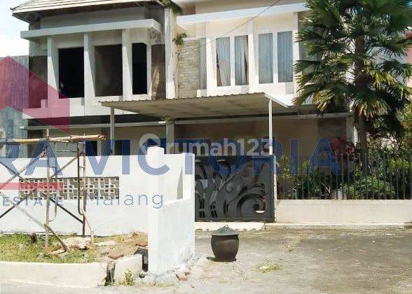 Rumah 2 Lantai One Gate System Area Tasikmadu Dekat Kampus Itn2  2