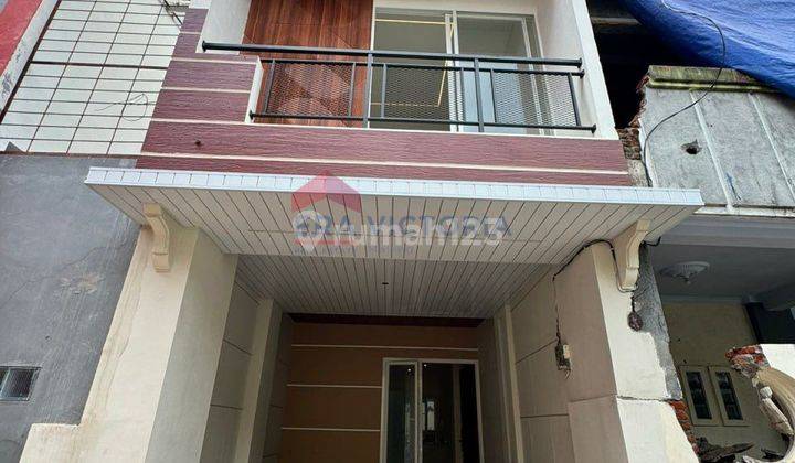 Rumah Baru Minimalis Modern Dekat Pusat Belanja 1