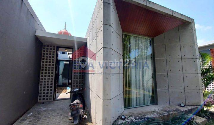 Rumah Villa Sejuk Dalam Perumahan Batu Full Furnished 1