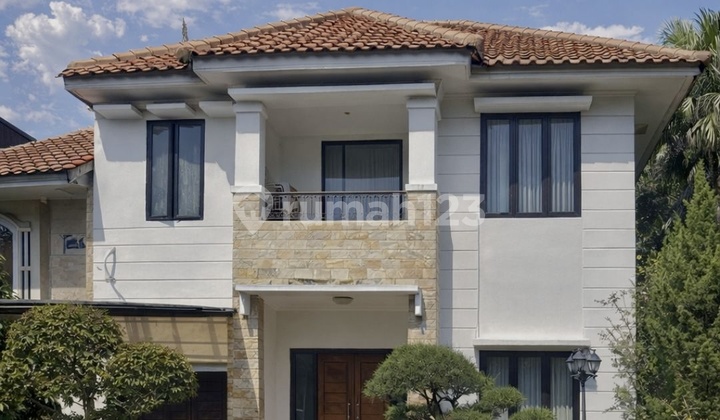 Rumah Mewah di Citra Grand