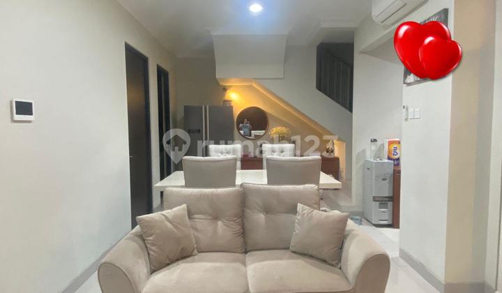 Dijual Rumah Dikota Wisata Rumah SHM di Kota Wisata 2