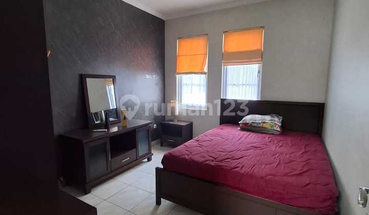 Luxurious and Prestigious on the Boulevard of Kota Wisata, SHM House in Kota Wisata 2