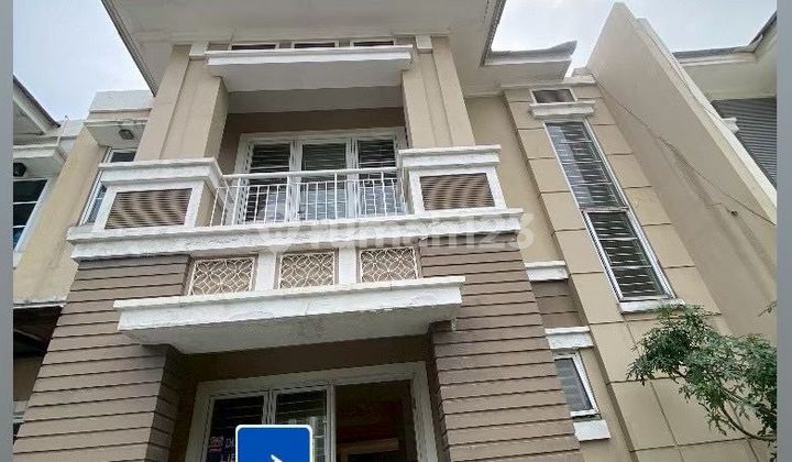 Dijual Rumah Dikota Wisata Rumah SHM di Kota Wisata 2