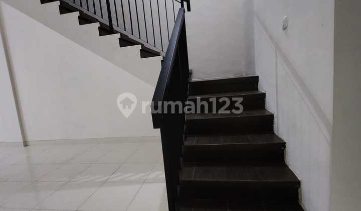 For Sale: Shophouse in Cibubur Tourist City, Shophouse at the Entrance of Raffles Hills Cibubur Housing Estate, Raffles Hills Boulevard Street, Harjamukti, Cimanggis, Depok City, West Java, Indonesia, 16454, Raffles Hills 77.0 m² Unfurnished Freehold Title For Sale: Shophouse in Cibubur Tourist City, Shophouse at the Entrance of Raffles Hills Cibubur Housing Estate, Raffles Hills Boulevard Street, Harjamukti, Cimanggis, Depok City, West Java, Indonesia, 16454, Raffles Hills 77.0 m² Unfurnished Freehold Title