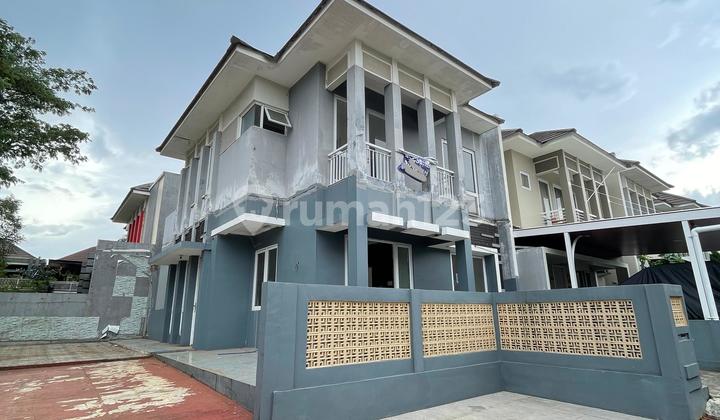 Rumah Eksklusif Dikota Wisata