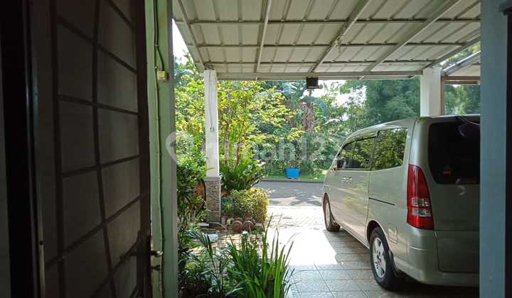 Charming Hunia, Legendary SHM House in Perumahan Legenda Wisata, Jl. Alternatif Cibubur, Nagrak, Gunung Putri, Bogor, West Java, Indonesia, 16967, Legenda Wisata 2