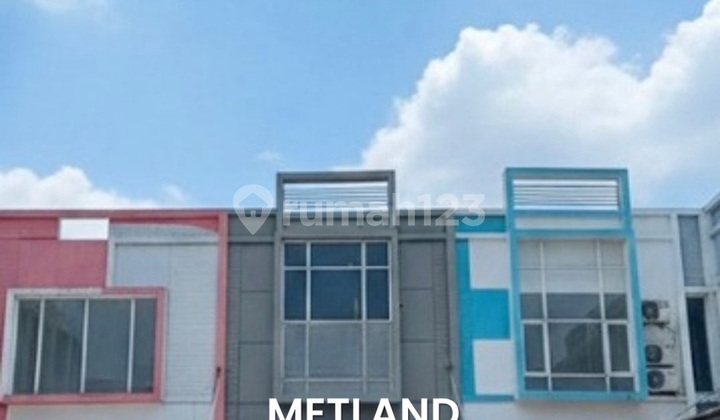 For Sale: Dimetland Commercial Building (Ruko) in Cileungsi, 75.0 m², Unfurnished, with Freehold Title (SHM). 1