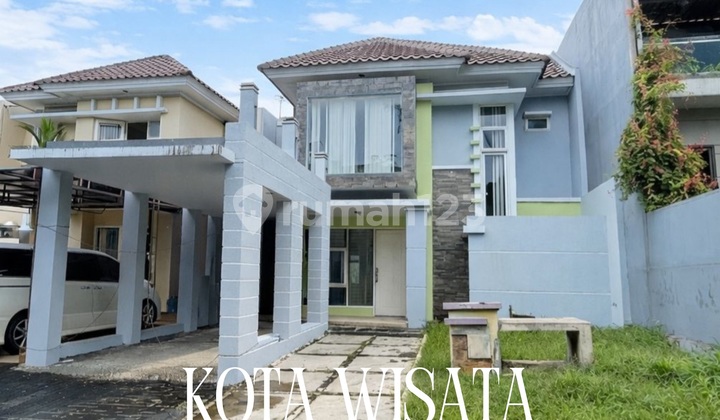 Jual Cepat Depan Taman di Legenda Wisata Cibubur